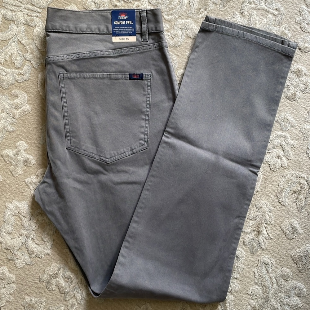 NWT men’s Faherty comfort twill pants, size 35, grey